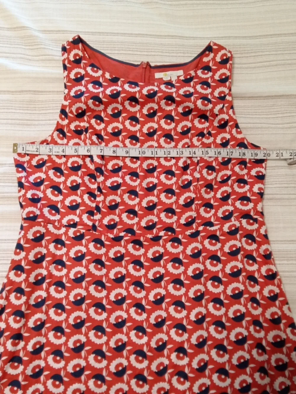 Boden "Thea" Midi Dress - Picture 7 of 11